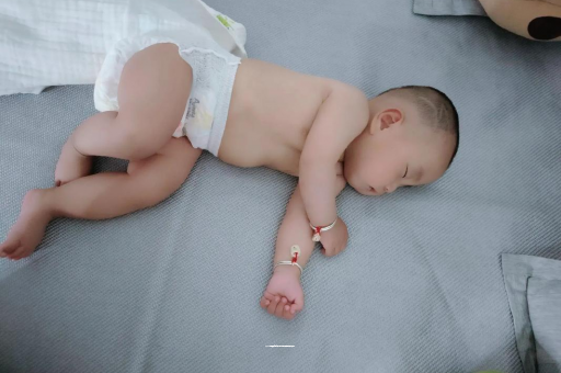 东海宝宝口水多怎么回事 东海宝宝口水多怎么回事